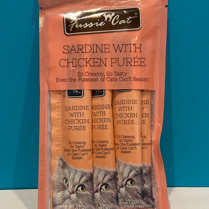 Fussie Cat Sardine & Chicken purée pouches 2 oz