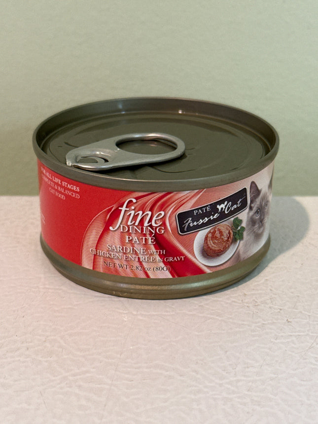 Fussie Cat Sardine & Chicken Pate 2.8 oz