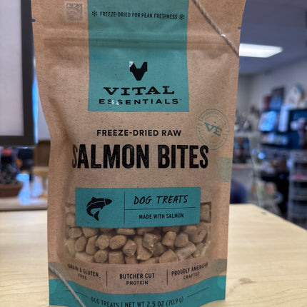 Vital Essentials FD Raw Salmon Bites 2oz